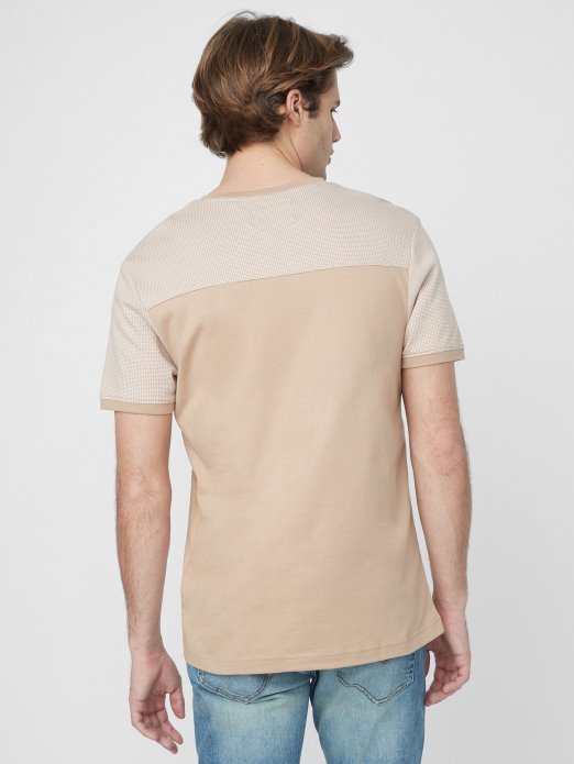 G118 Guess Shopping Franz Majica S Prorezom