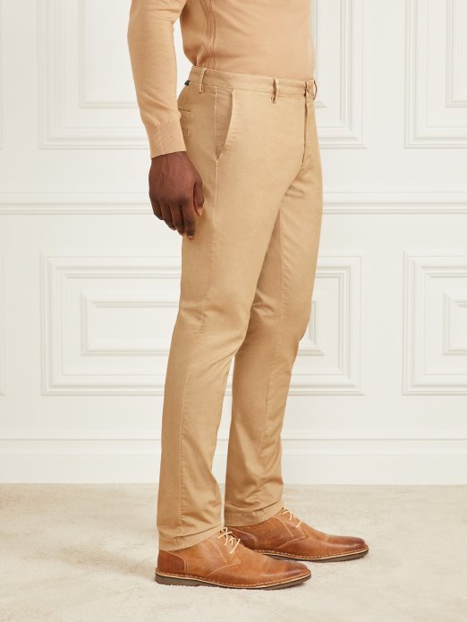 Guess Shopping Eko Hugh Easy Chino Hlače Toasted Taupe