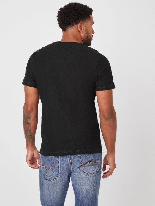 Guess Shopping Eko Ricky Split Tee Jet Black