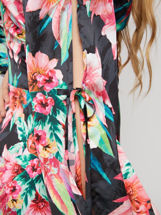 Guess Shopping Haljina S Cvjetnim Printom Cvjetna Fantazija