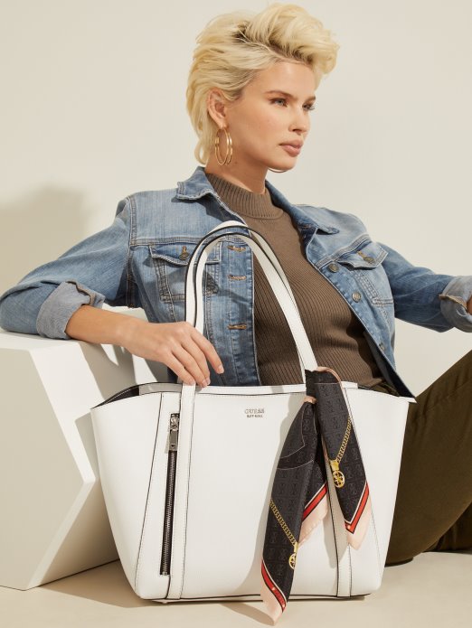 Guess Shopping Jensen Svileni šal Coal