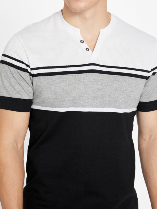 Guess Shopping Jet Crna Multi Chucky Prugasta Majica S Prorezom