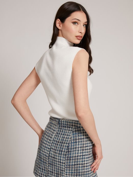 Guess Shopping Rebrasti Džemper S Kornjačinom Bijeli