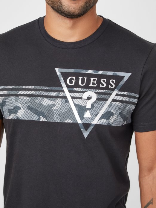 Majica S Kamuflažnim Printom Logotipa Jet Crna Guess Shopping