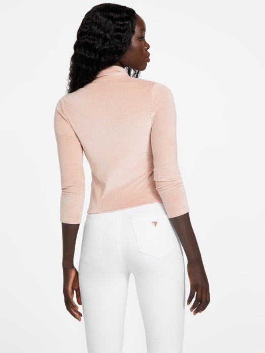 Pink Bliss Guess Shopping će Nositi Baršunastu Jaknu I Patent