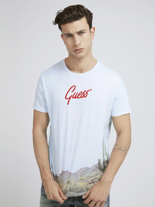 T-shirt S Printom Preko Cijele Strane Bijela Multi Guess Shopping