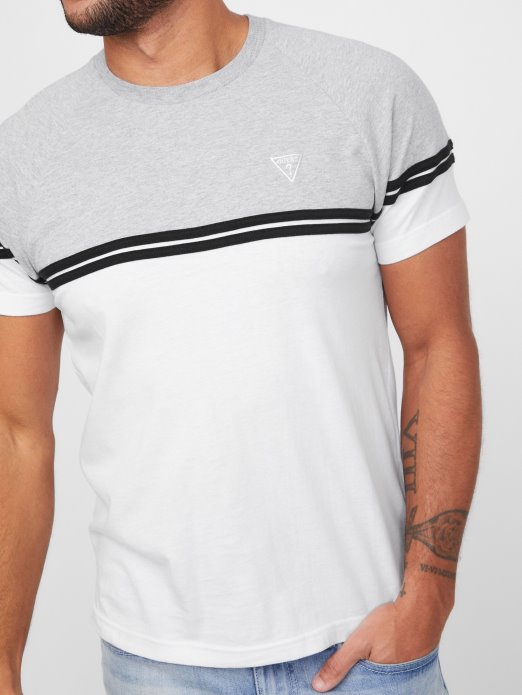 čista Bijela Guess Shopping Dječja Majica S Blokovima Boja