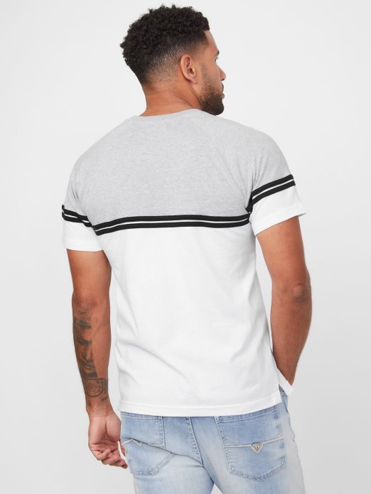 čista Bijela Guess Shopping Dječja Majica S Blokovima Boja