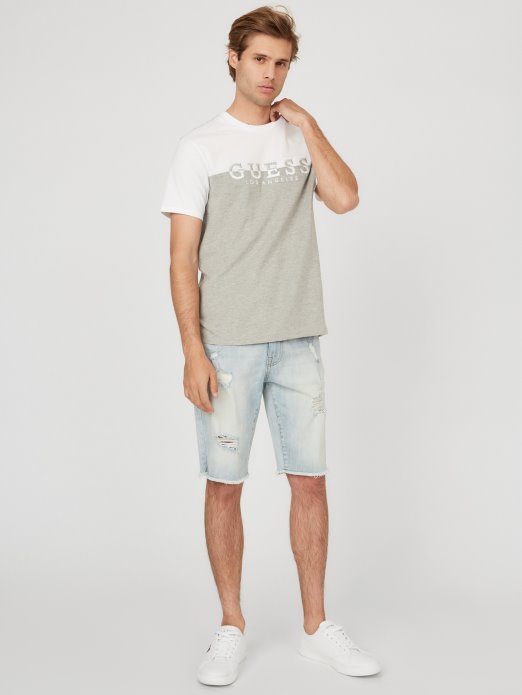 čista Bijela Majica S Guess Shopping Davion Logom U Boji